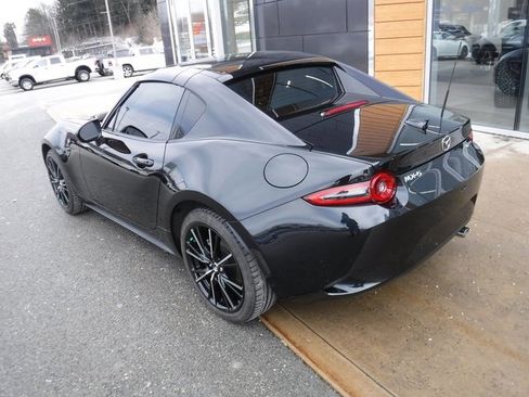 Used 2025 MAZDA MX-5 Miata RF Grand Touring w/ Weather Package image 17