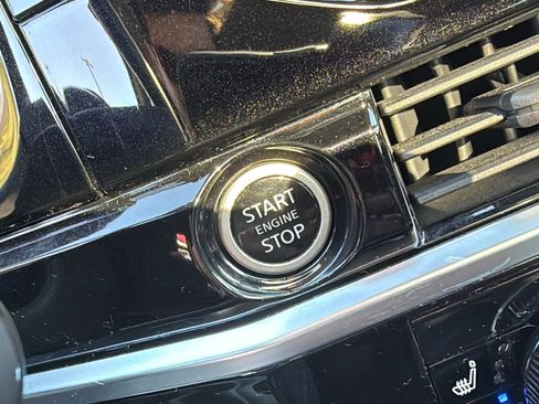 Certified 2022 Nissan Pathfinder Platinum w/ Cargo Package image 12