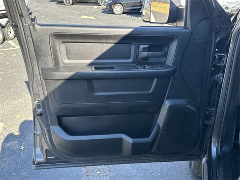 Used 2022 RAM 3500 Tradesman w/ Chrome Appearance Group image 27