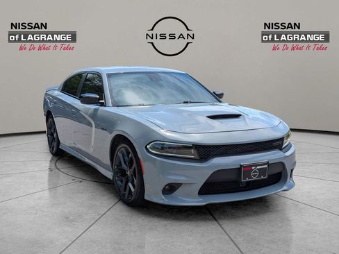 Used 2022 Dodge Charger R/T w/ Plus Group RWD image 3