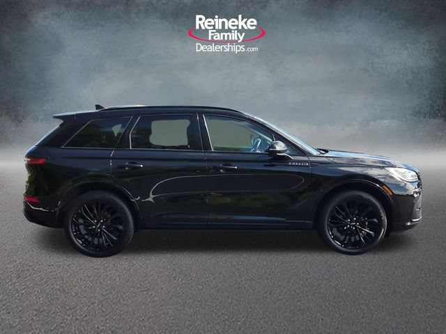 Used 2023 Lincoln Corsair Reserve w/ Equipment Group 201A AWD/4WD image 4