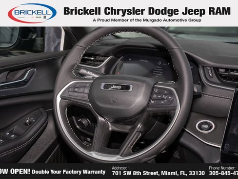 New 2025 Jeep Grand Cherokee L Altitude image 25