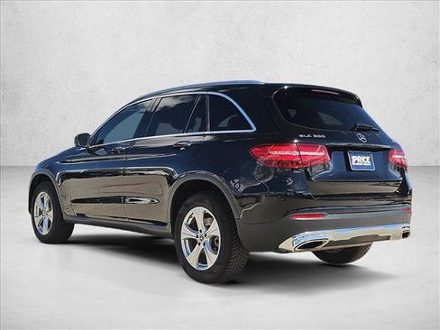 Used 2017 Mercedes-Benz GLC 300 4MATIC image 8