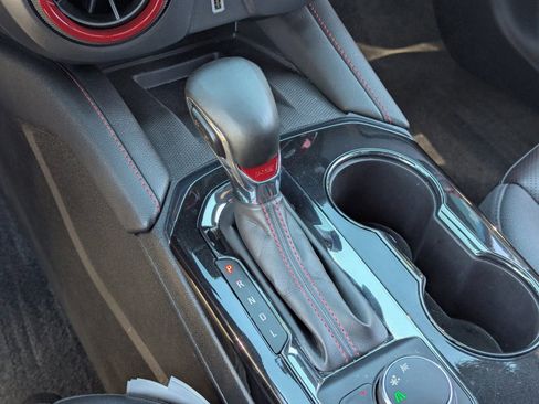 Used 2024 Chevrolet Blazer RS image 32