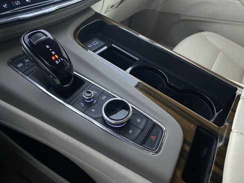 Certified 2024 Cadillac Escalade ESV Sport Platinum w/ LPO, ONYX Package image 8