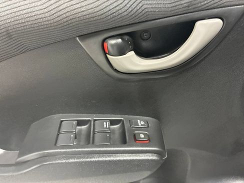 Used 2012 Honda Fit image 13