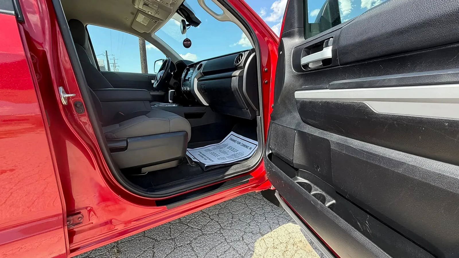 Used 2021 Toyota Tundra SR5 w/ Convenience Package RWD image 18