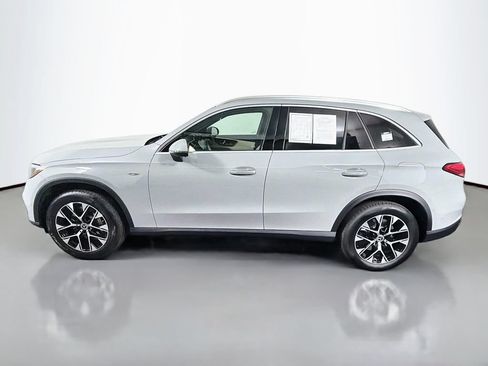 Used 2025 Mercedes-Benz GLC 350e 4MATIC image 8