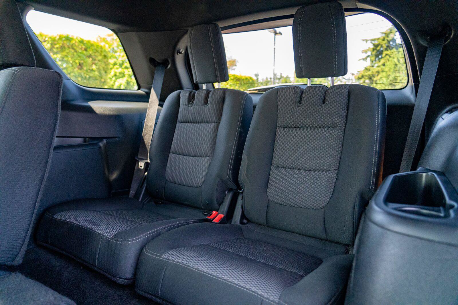 Used 2017 Ford Explorer XLT FWD image 16