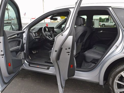 Used 2022 Audi SQ5 Premium Plus image 8