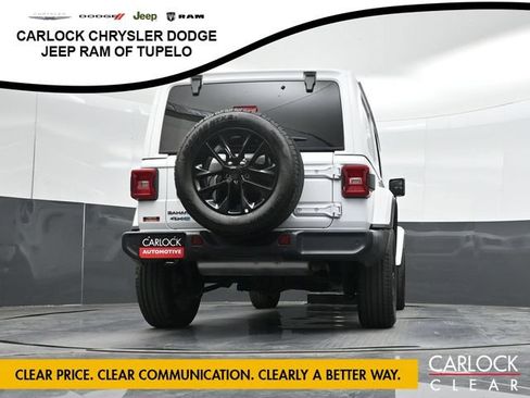 Used 2025 Jeep Wrangler Unlimited Sahara w/ Safety Group AWD/4WD image 39