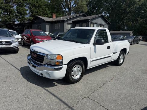 Used 2004 GMC Sierra 1500 SLE w/ Light Duty Power Package RWD image 2