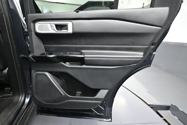 Used 2022 Ford Explorer ST w/ ST Street Pack AWD/4WD image 39