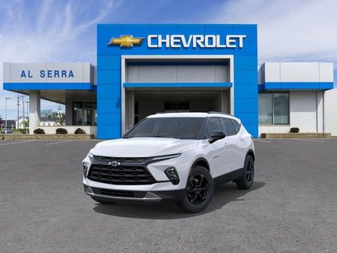 New 2026 Chevrolet Blazer LT w/ Convenience Package FWD image 8