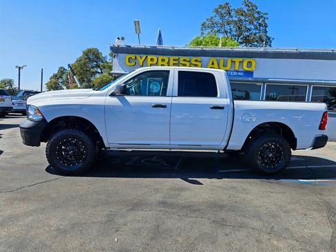 Used 2018 RAM 1500 Tradesman w/ Popular Equipment Group AWD/4WD image 2