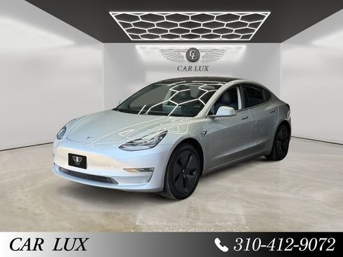 Used 2018 Tesla Model 3 Long Range RWD image 1