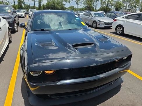 Used 2023 Dodge Challenger R/T Scat Pack RWD image 7