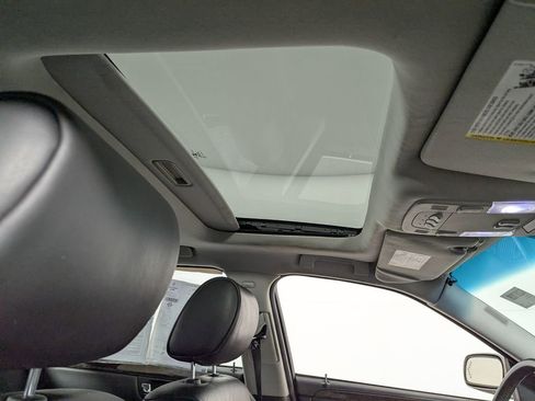 Used 2008 Cadillac DTS w/ Sun And Navigation Package image 12