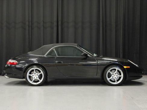 Used 2003 Porsche 911 Carrera RWD image 6