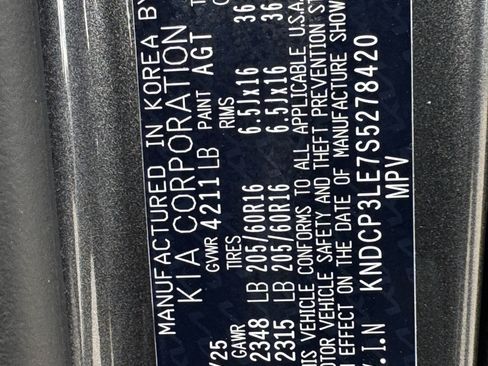 New 2025 Kia Niro LX image 26