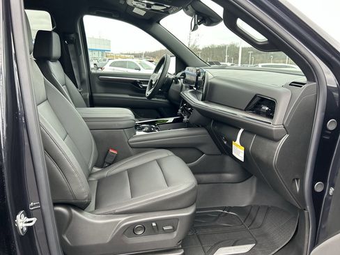 New 2026 Chevrolet Tahoe LT w/ Comfort Package image 14