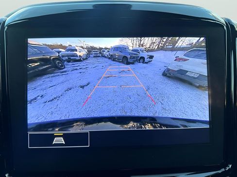 Used 2023 Chevrolet Traverse LT w/ LPO, Floor Liner Package image 28