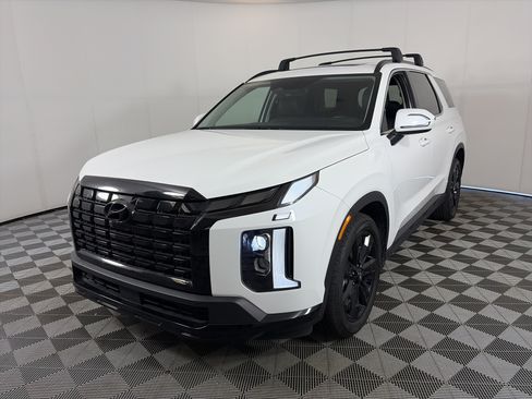 Used 2024 Hyundai Palisade XRT AWD/4WD image 2
