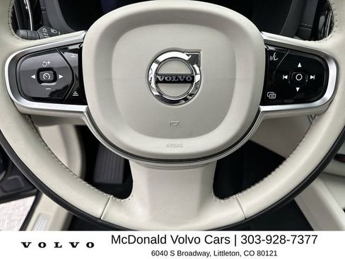 Used 2023 Volvo XC60 B6 Ultimate w/ Protection Package Premier AWD/4WD image 14