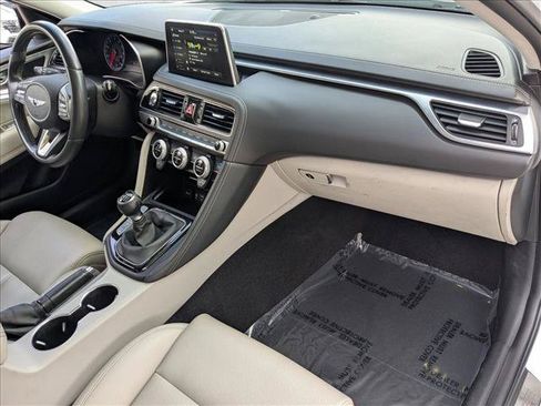 Used 2020 Genesis G70 2.0T Sport RWD image 20