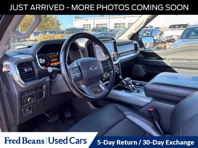 Used 2022 Ford F150 Lariat w/ Equipment Group 502A High AWD/4WD image 17