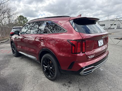 Certified 2023 Kia Sorento SX image 5