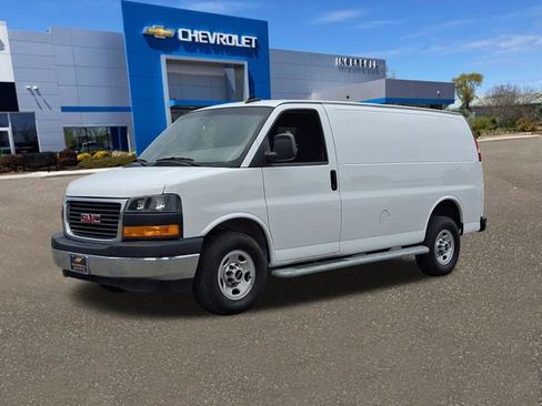 Used 2024 GMC Savana 2500 w/ Driver Convenience Package RWD image 34