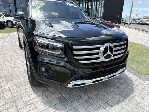 Certified 2026 Mercedes-Benz GLB 250 4MATIC image 8