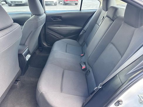 Used 2024 Toyota Corolla LE FWD image 5