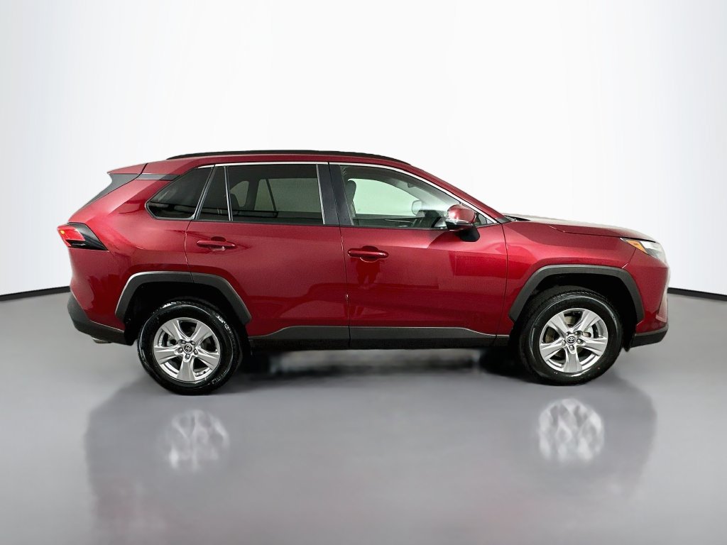 Certified 2025 Toyota RAV4 XLE FWD image 4