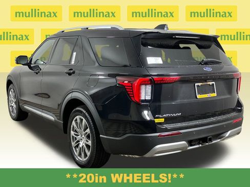 New 2026 Ford Explorer Platinum image 9