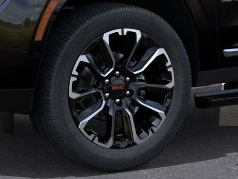 New 2026 GMC Yukon Denali w/ Denali Reserve Package AWD/4WD image 9
