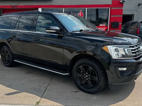 Used 2020 Ford Expedition Max XLT w/ Equipment Group 202A AWD/4WD image 3