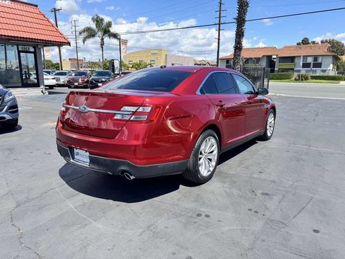 Used 2013 Ford Taurus Limited FWD image 6