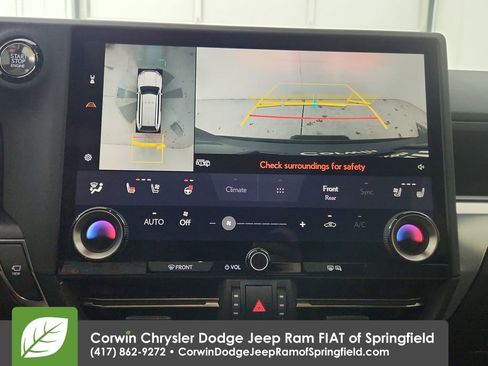 Used 2024 Lexus GX 550 w/ Accessory Package (2T) image 25