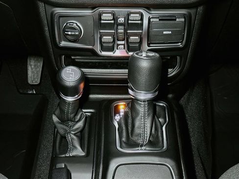 New 2026 Jeep Wrangler Unlimited Sport AWD/4WD image 11