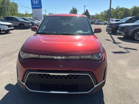 Used 2023 Kia Soul LX w/ LX Technology Package FWD image 4