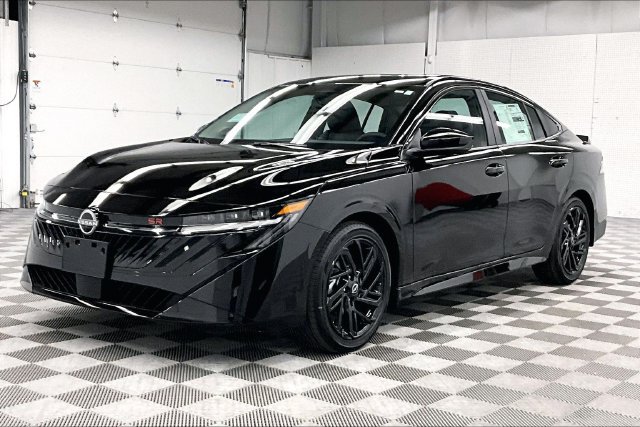 New 2027 Nissan Sentra SR w/ SR Premium Package FWD image 2