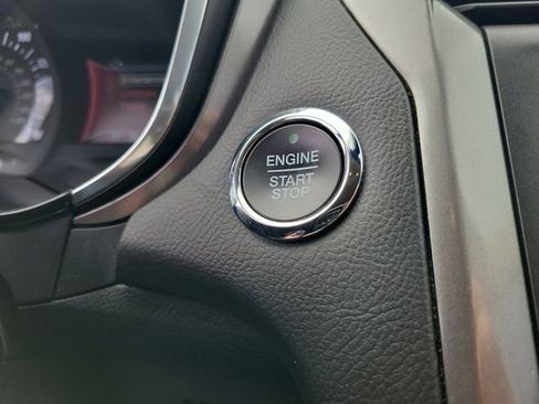 Used 2020 Ford Fusion SE AWD/4WD image 22