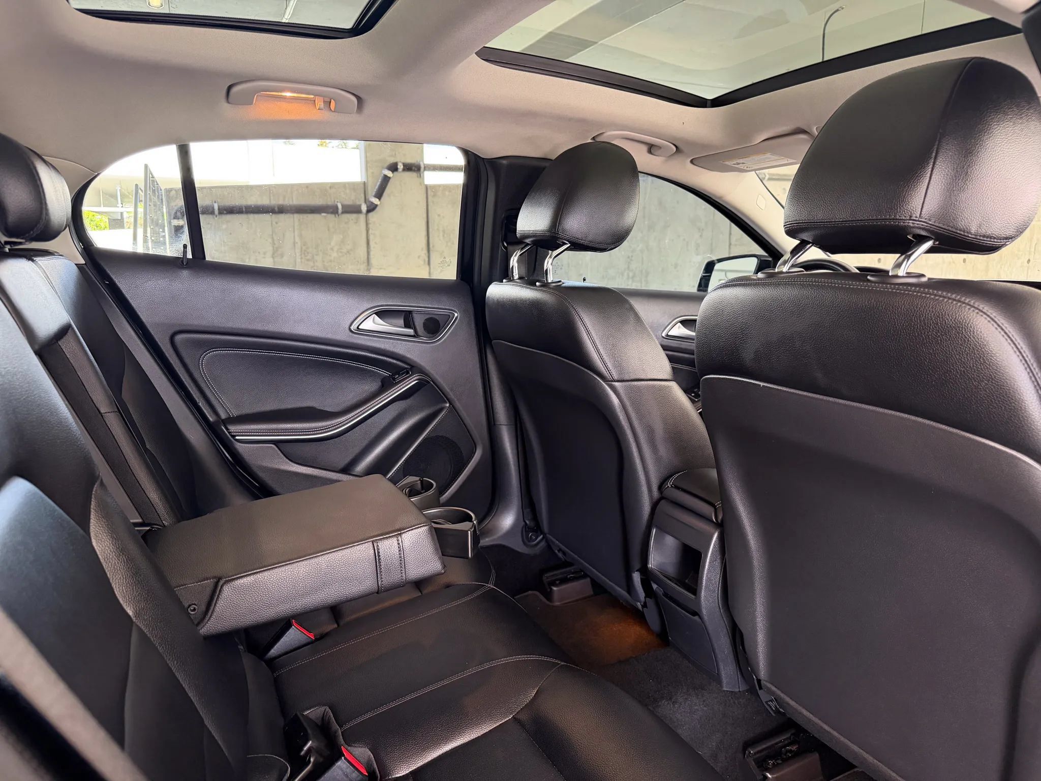 Used 2015 Mercedes-Benz GLA 250 4MATIC image 24