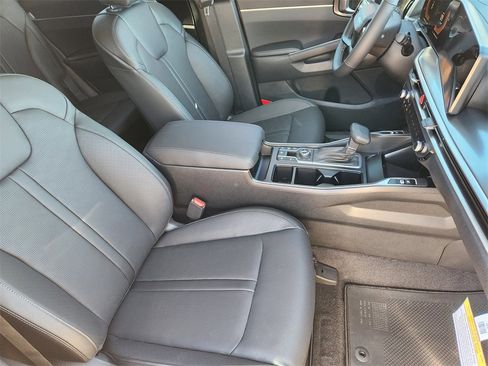 New 2026 Kia Sorento S image 10
