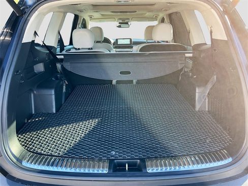 Used 2021 Kia Telluride SX w/ Towing Package image 28