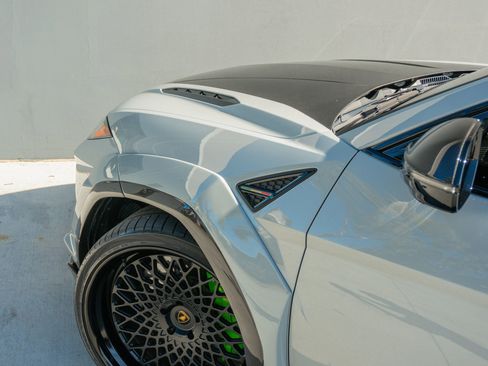 Used 2024 Lamborghini Urus Performante image 51