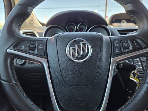 Used 2014 Buick Encore FWD image 17