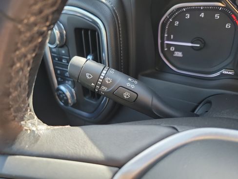 Used 2022 GMC Sierra 1500 SLT AWD/4WD image 28